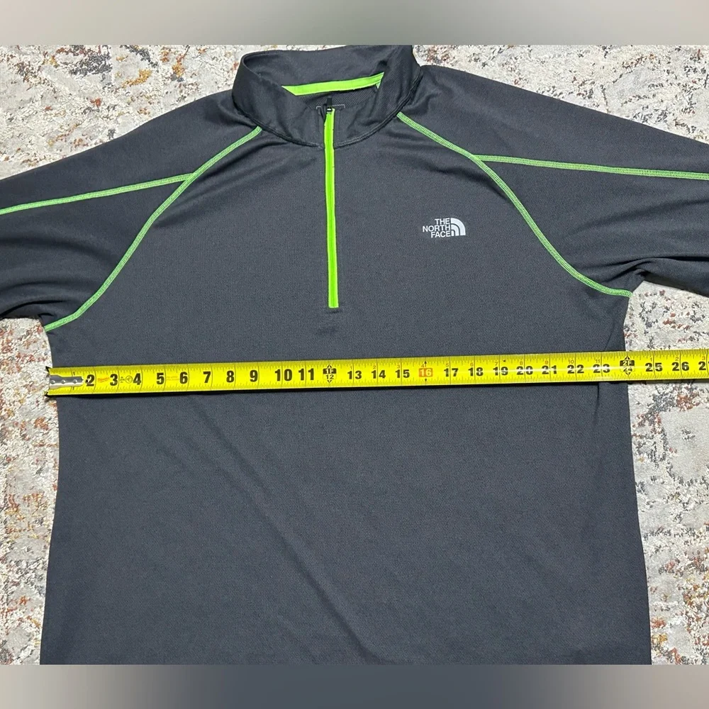 The North Face quarter-zip athletic shirt FlashDry size XL gray long sleeve